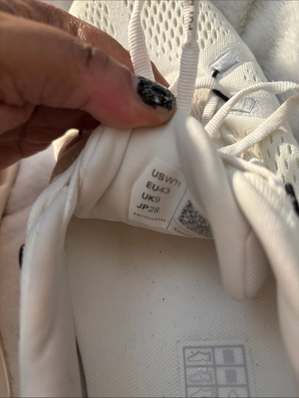 On Running Women's Size W11 Sneakers - Picture 7 of 10